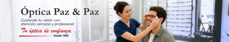 Cabecera tablet de la página Nosotros de Óptica Paz y Paz con atención cercana y profesional